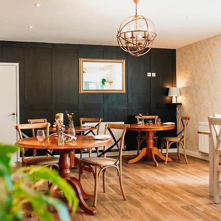 Jt Abergwaun Hotel Фішгард Екстер'єр фото