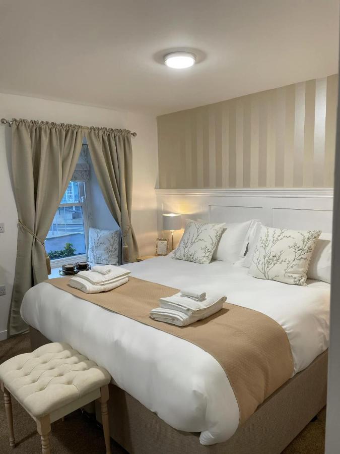 Jt Abergwaun Hotel Фішгард Екстер'єр фото